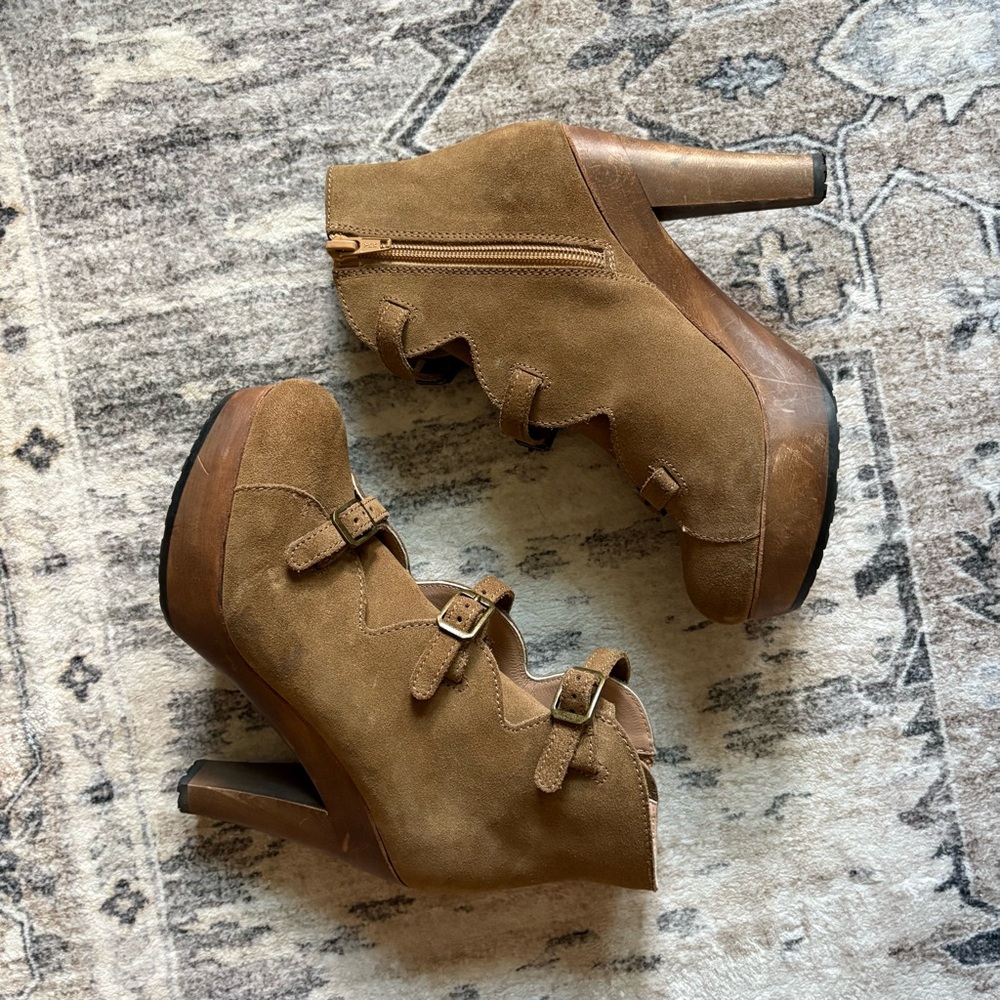 Chloe Solfo buckle wood platform boots in suede size 6 - Picture 4 of 11